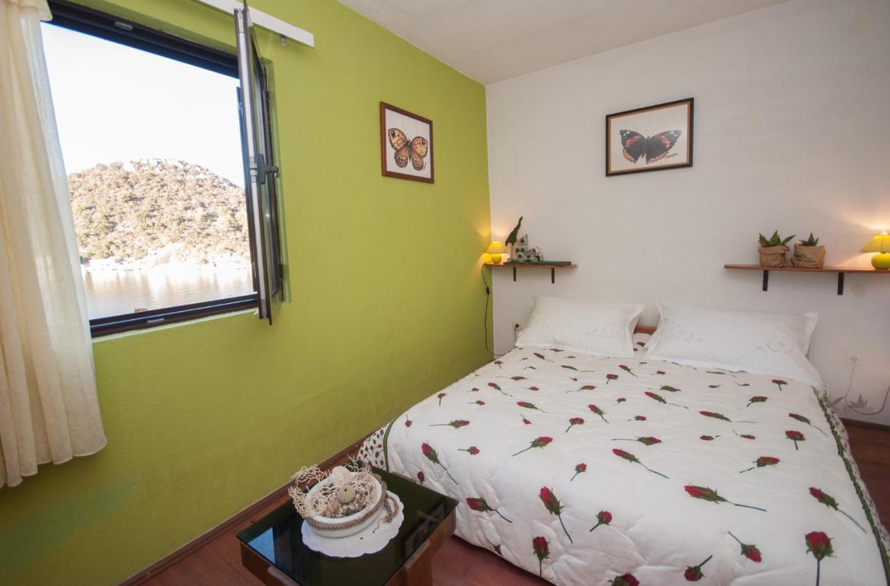 Apartmani Jagoda Lastovo Ngoại thất bức ảnh